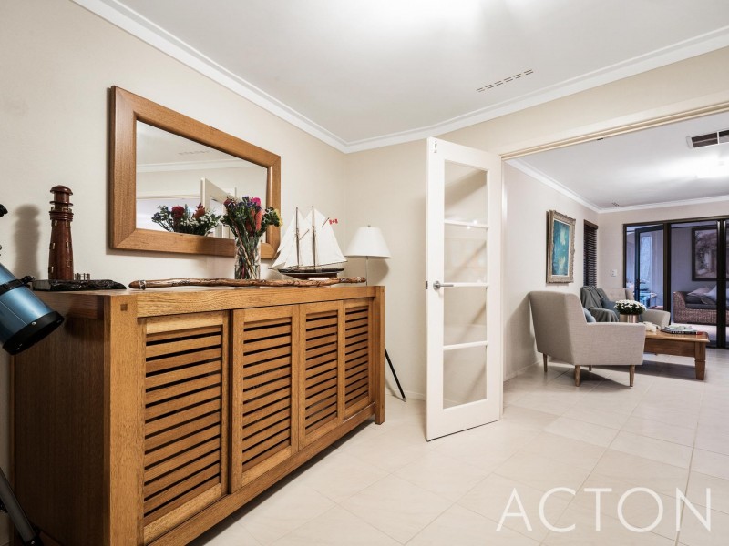 51 Girrawheen Drive, Gooseberry Hill WA 6076