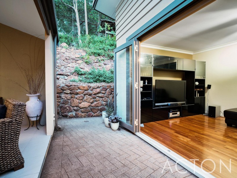 51 Girrawheen Drive, Gooseberry Hill WA 6076