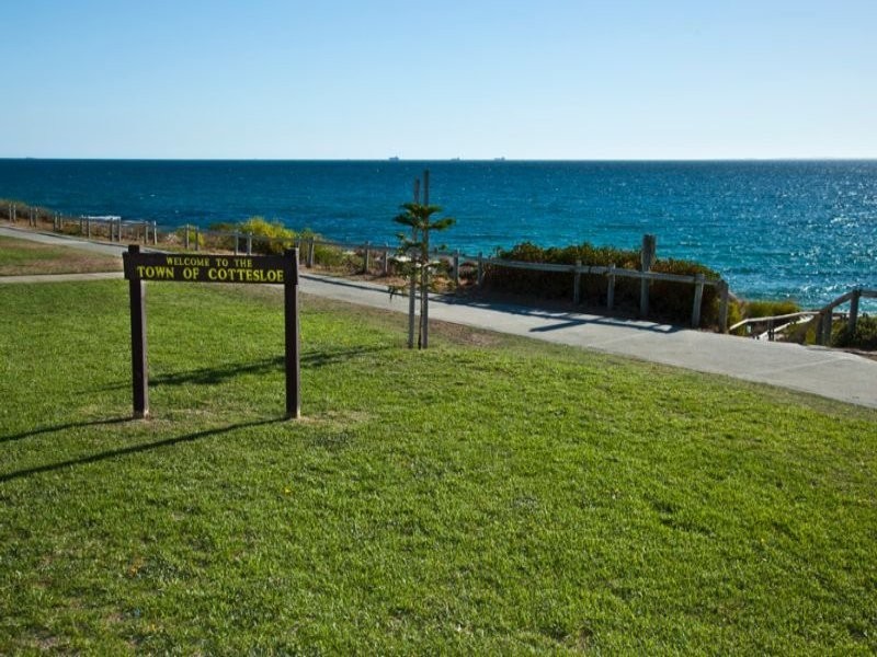 1/246 Broome Street, Cottesloe WA 6011