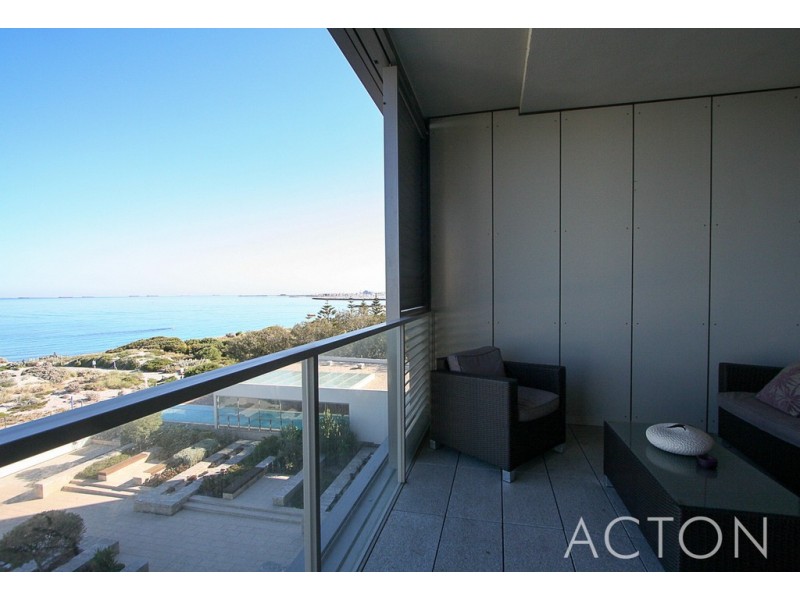 15/21 Ocean Drive, North Coogee WA 6163