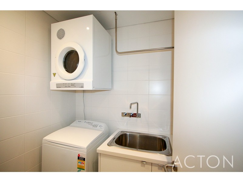 15/21 Ocean Drive, North Coogee WA 6163