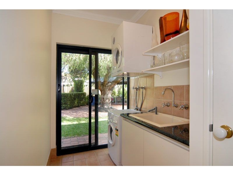 33 Napier Street, Nedlands WA 6009