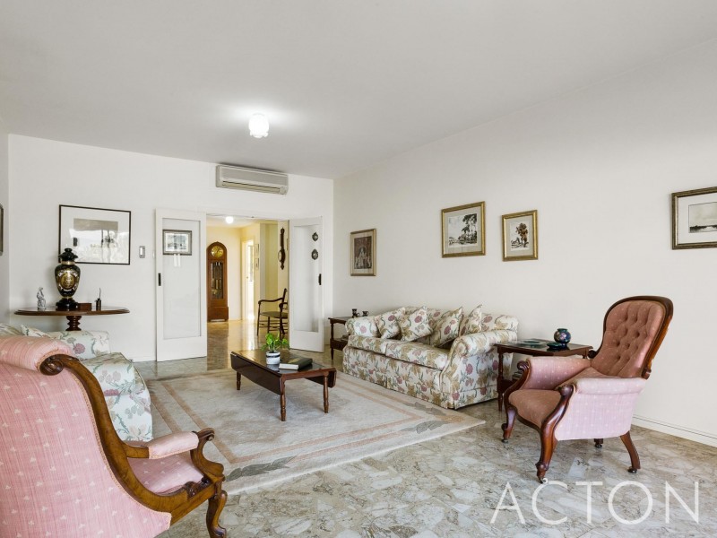 7/10 The Avenue, Crawley WA 6009