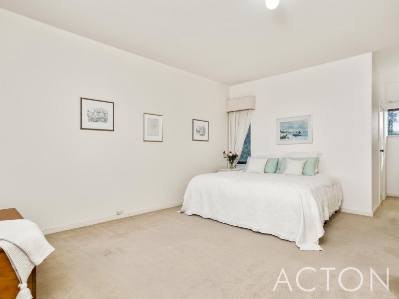 7/10 The Avenue, Crawley WA 6009