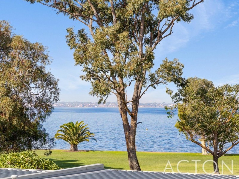 7/10 The Avenue, Crawley WA 6009