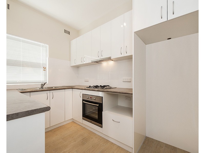 2/365 Stirling Highway, Claremont WA 6010
