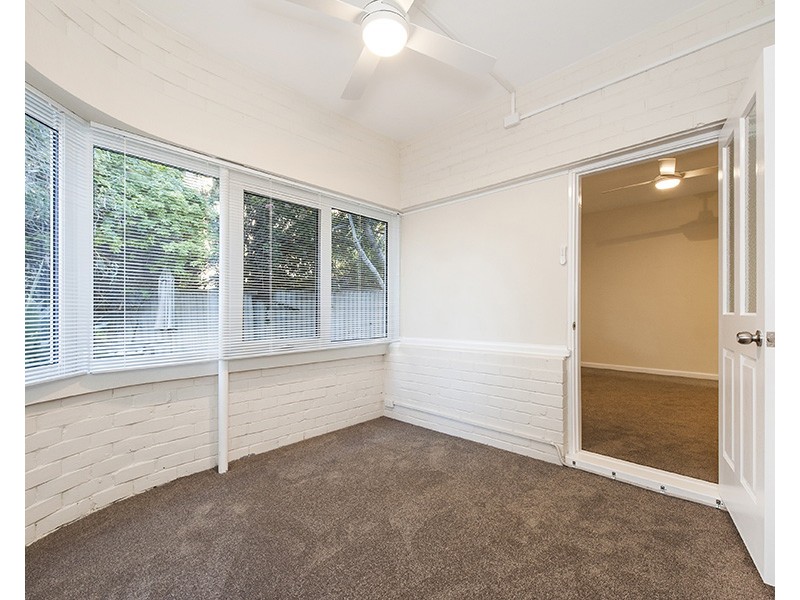 2/365 Stirling Highway, Claremont WA 6010