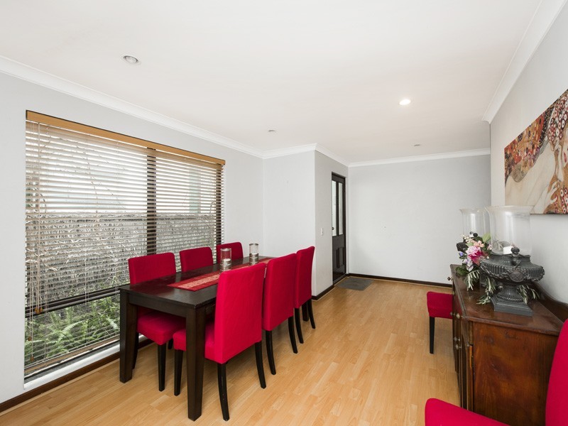4 HIGHAM ROAD, North Fremantle WA 6159
