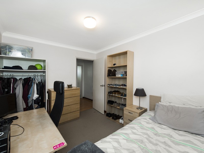 4 HIGHAM ROAD, North Fremantle WA 6159