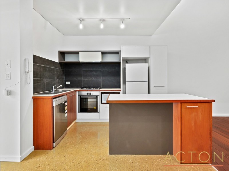 16C Princess Road, Crawley WA 6009