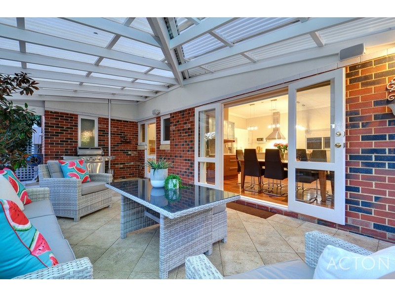 36 Cooper Street, Nedlands WA 6009