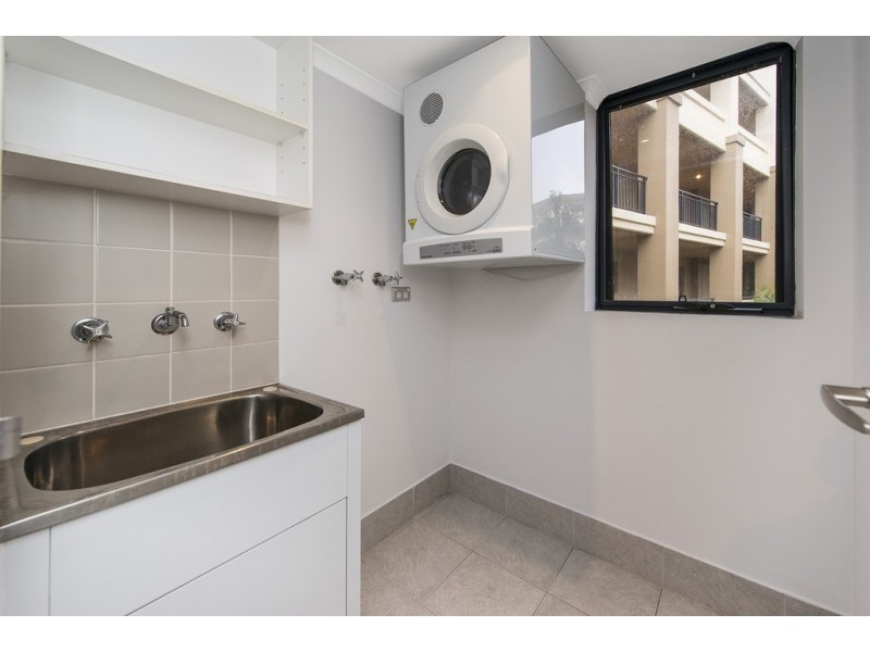 27/1 Brigid Road, Subiaco WA 6008