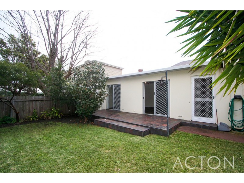 12 Agett Road, Claremont WA 6010