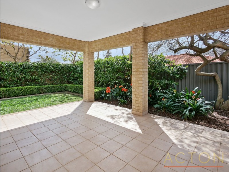 8/116 Matheson Road, Applecross WA 6153