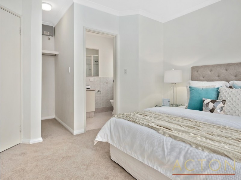 8/116 Matheson Road, Applecross WA 6153