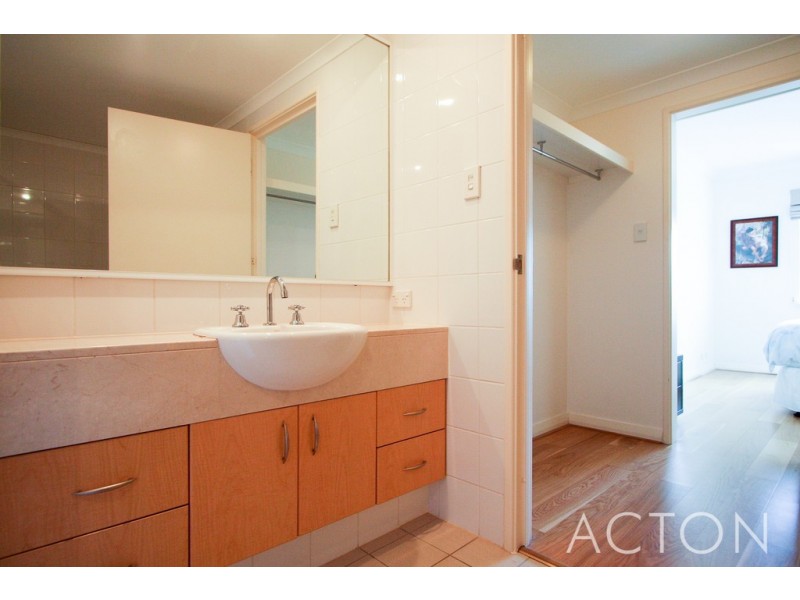 48/34 Kings Park Road, West Perth WA 6005