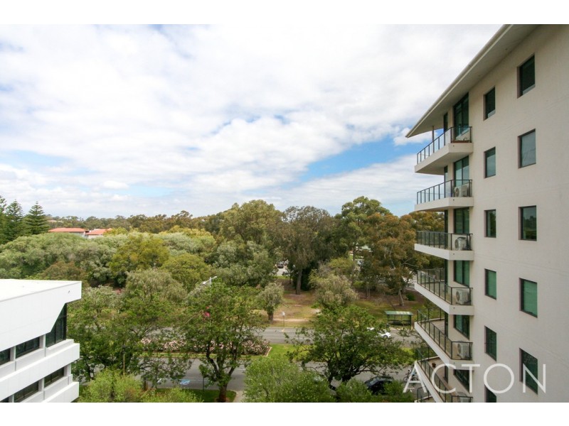 48/34 Kings Park Road, West Perth WA 6005