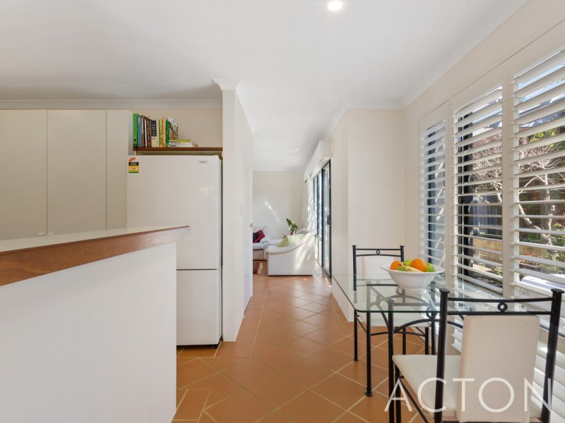 20 Arenga Court, Mount Claremont WA 6010