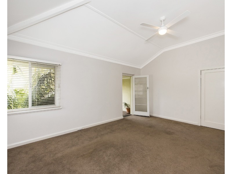 4/85 Winthrop Avenue, Nedlands WA 6009