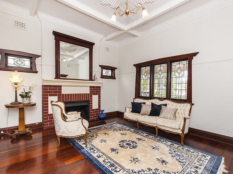 28 Doonan Road, Nedlands WA 6009