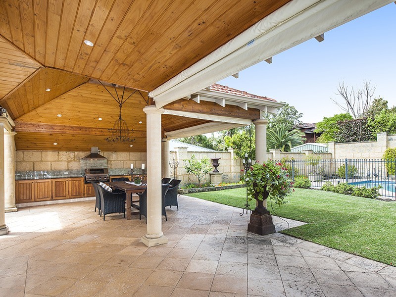 28 Doonan Road, Nedlands WA 6009