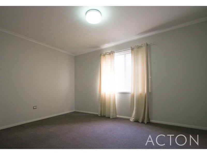 2/4 Freshwater Parade, Claremont WA 6010