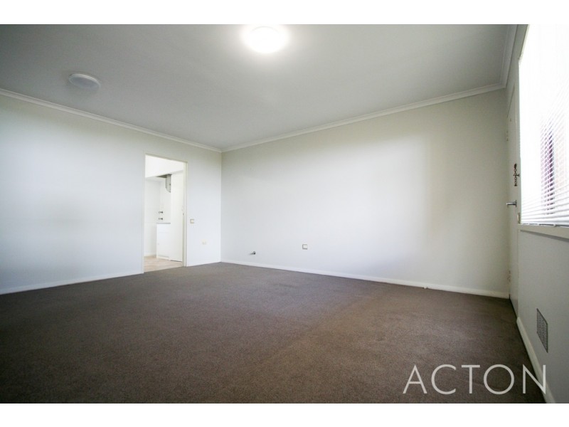 2/4 Freshwater Parade, Claremont WA 6010