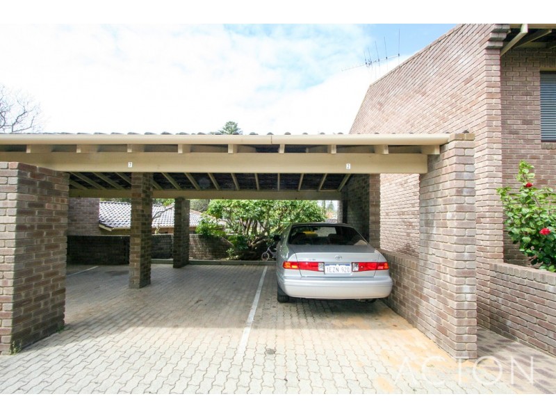 2/4 Freshwater Parade, Claremont WA 6010