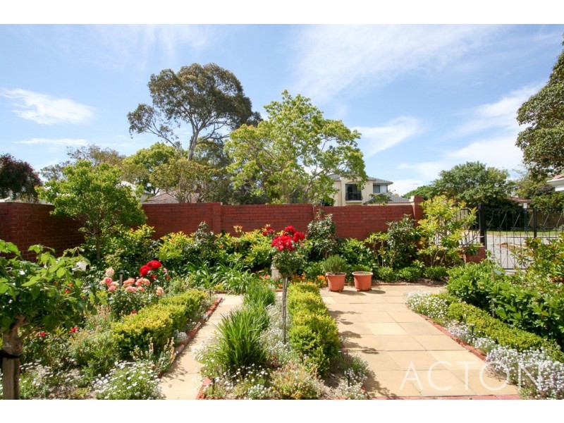 22 Philip Road, Dalkeith WA 6009