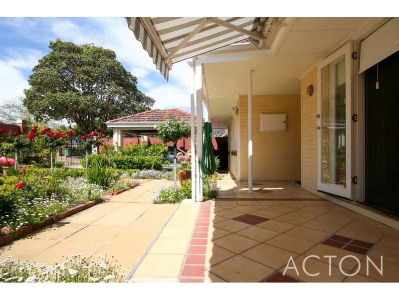 22 Philip Road, Dalkeith WA 6009