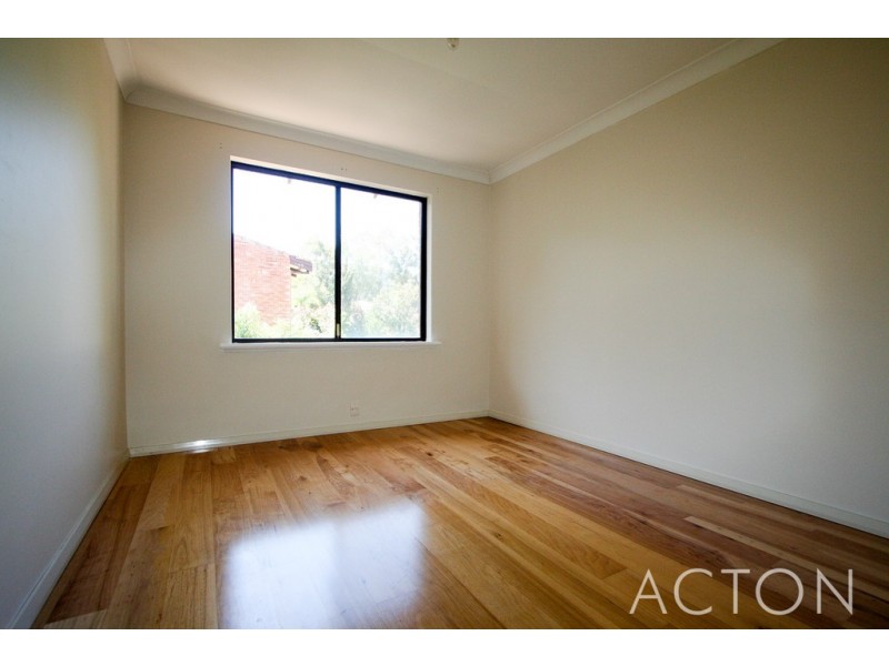 14/5 Henshaw Lane, Claremont WA 6010