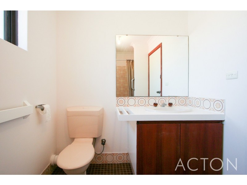 14/5 Henshaw Lane, Claremont WA 6010