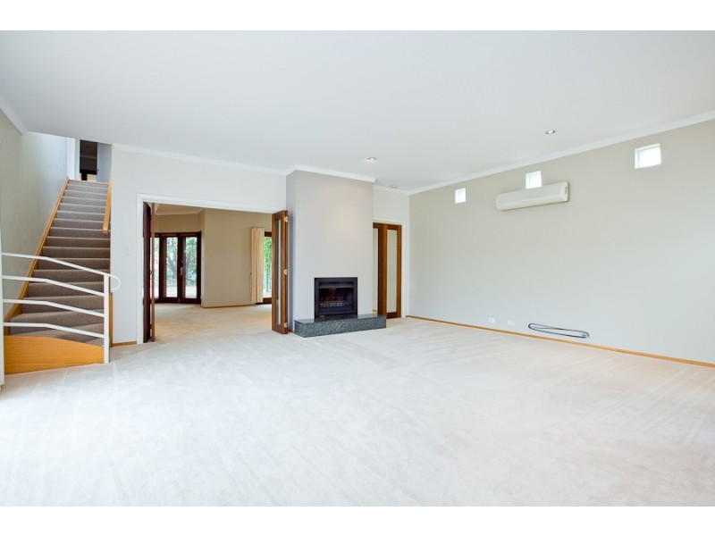 27 Osborne Parade, Claremont WA 6010