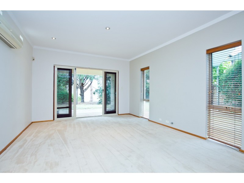 27 Osborne Parade, Claremont WA 6010