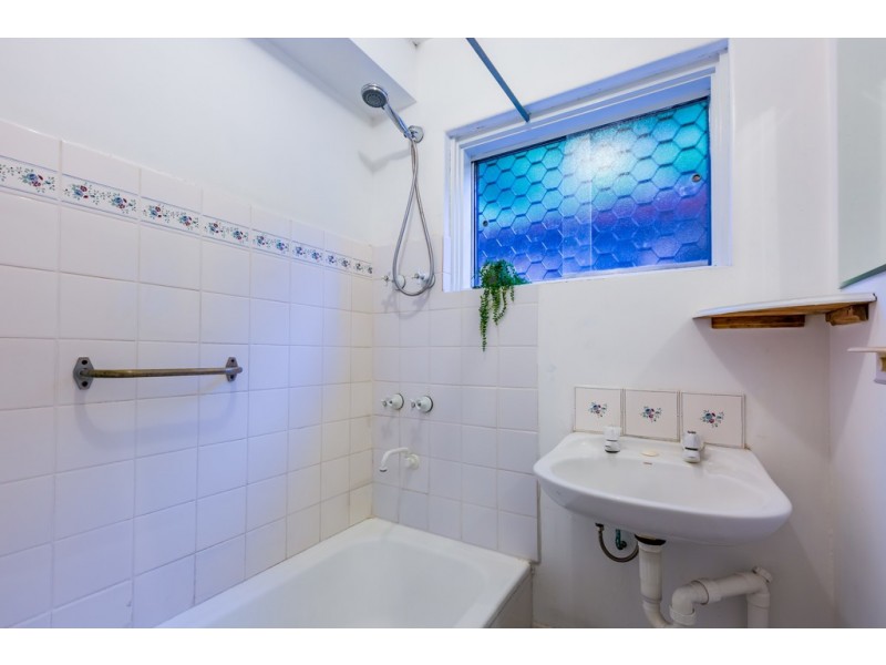 1/70 Broadway, Crawley WA 6009