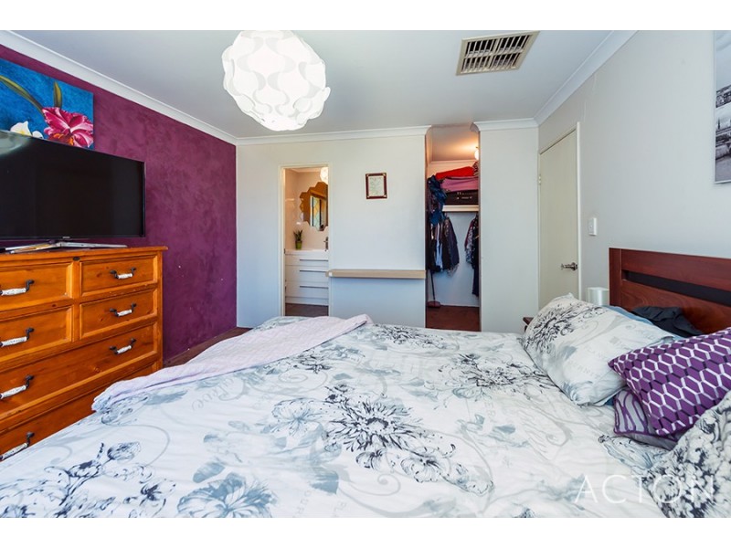 45 Guadalupe Drive, Ballajura WA 6066