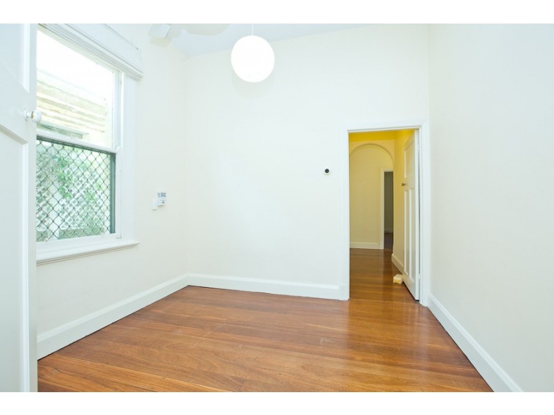 32 BROOME STREET, Cottesloe WA 6011