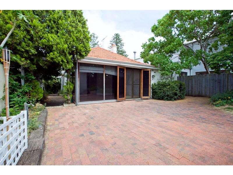32 BROOME STREET, Cottesloe WA 6011