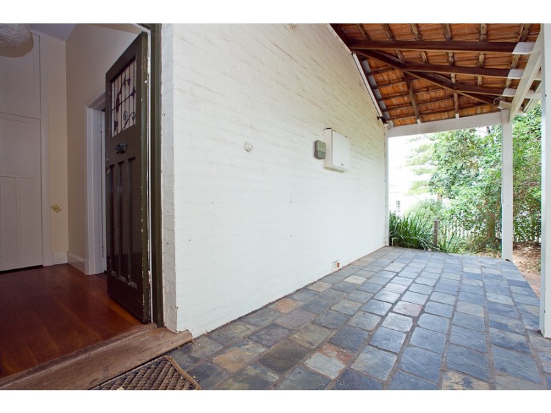 32 BROOME STREET, Cottesloe WA 6011