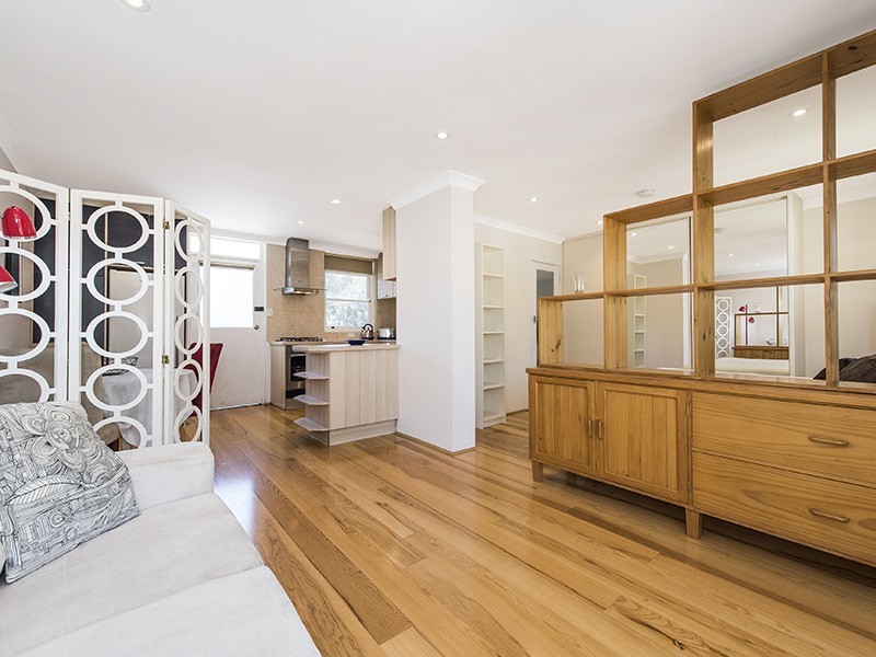 26/17-23 The Avenue, Crawley WA 6009