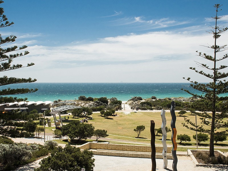 303/21 Leighton Beach Boulevard, North Fremantle WA 6159