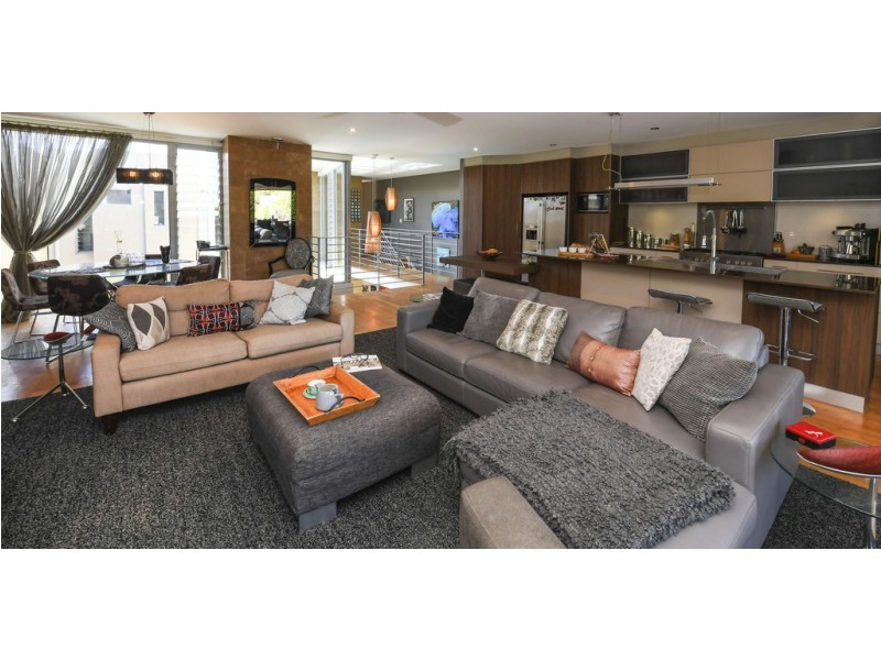 33 Alumni Terrace, Churchlands WA 6018