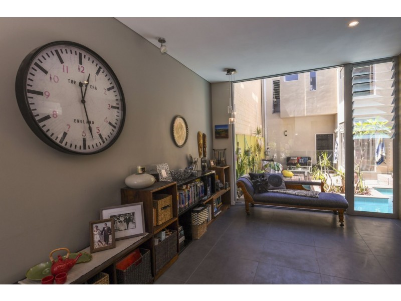 33 Alumni Terrace, Churchlands WA 6018