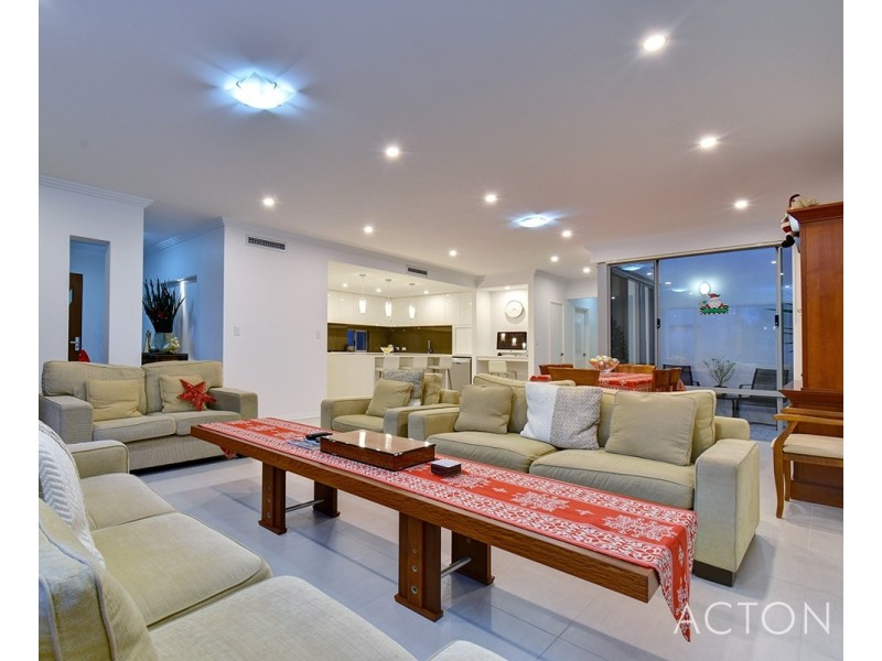 13 Boxing Lane, Floreat WA 6014