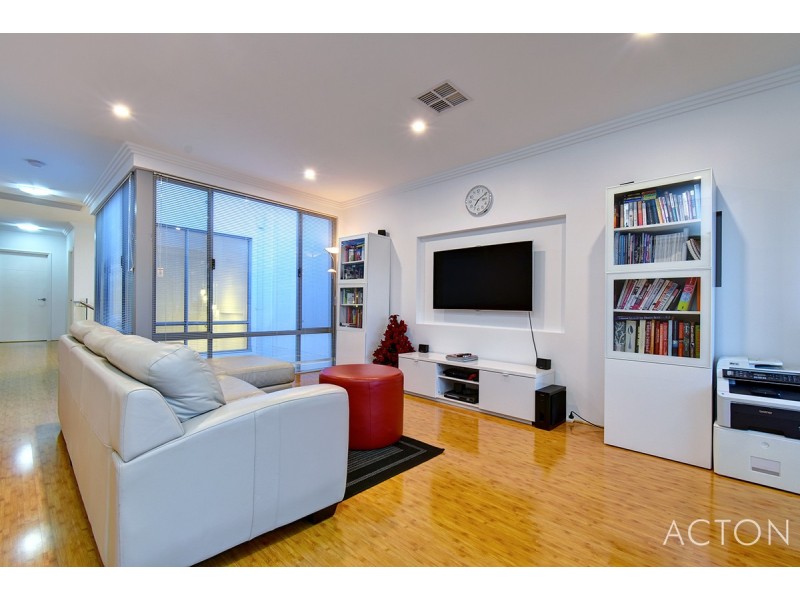 13 Boxing Lane, Floreat WA 6014