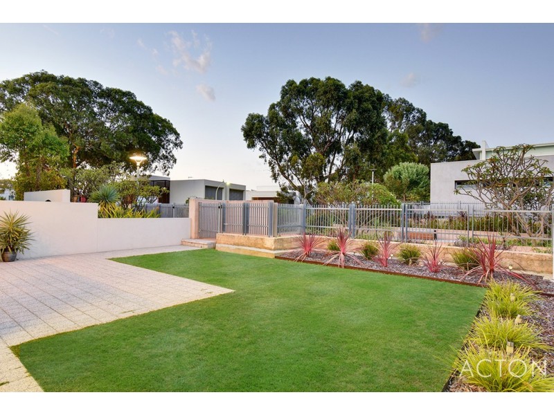 13 Boxing Lane, Floreat WA 6014