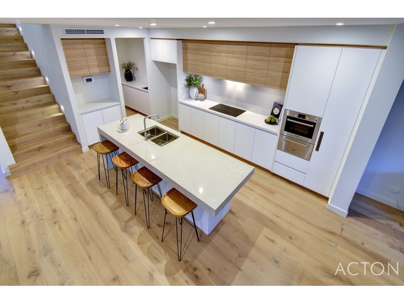 7 Howson Approach, Floreat WA 6014