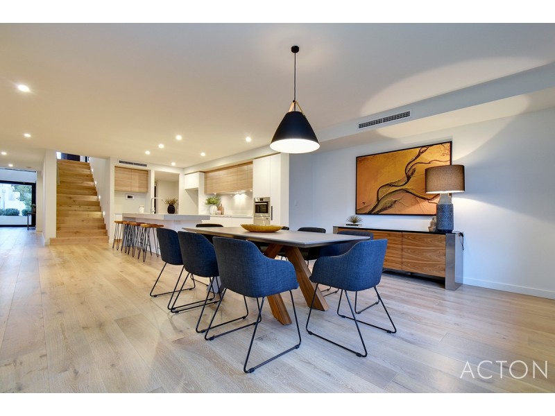 7 Howson Approach, Floreat WA 6014