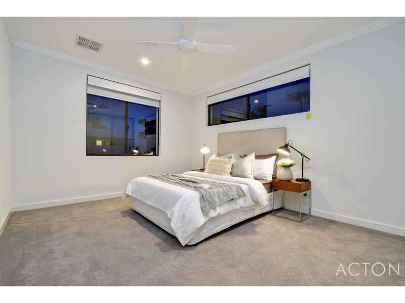 7 Howson Approach, Floreat WA 6014