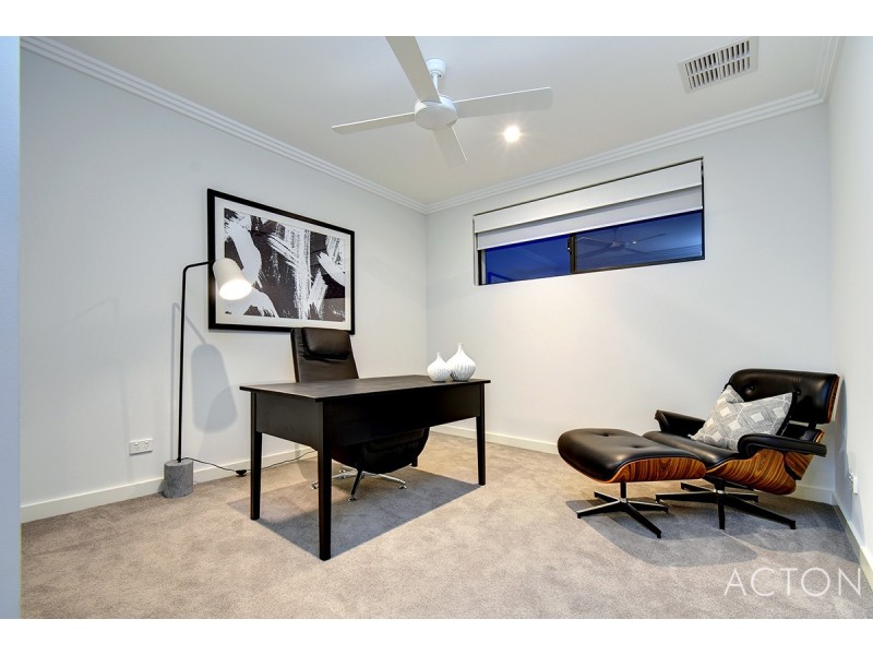 7 Howson Approach, Floreat WA 6014